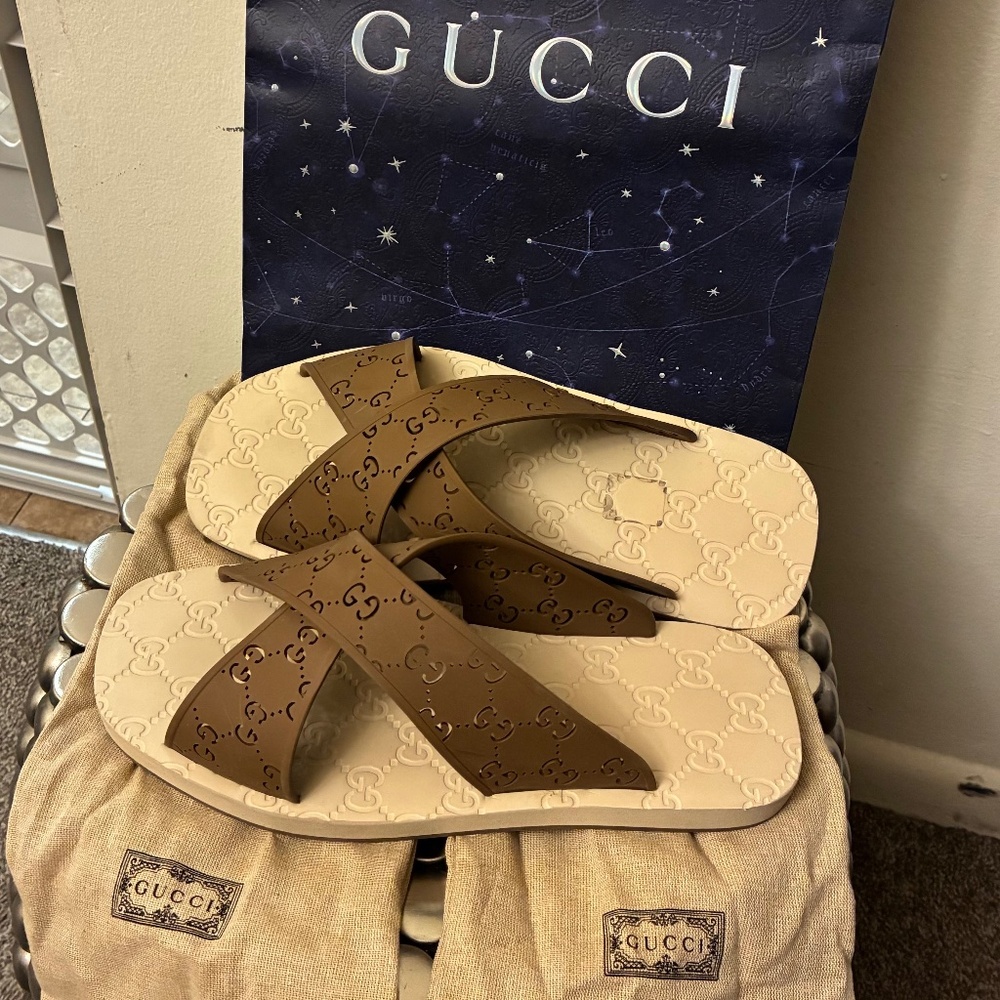 Gucci slides